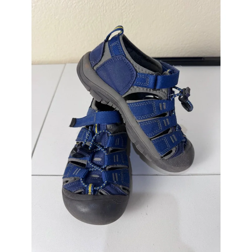 Keen Newport H2 Kids Sandals Size 13 Blue Grey Waterproof Hiking Water Shoes